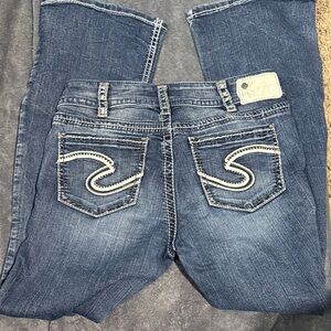 Silver Jeans Women's Boot Cut in Classic Blue